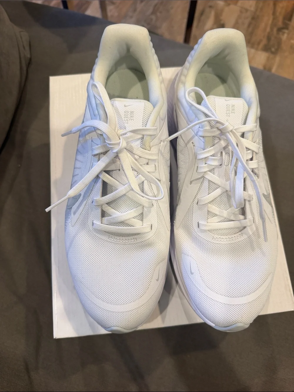 Nike White Running Sneakers Nike quest 5 size 8